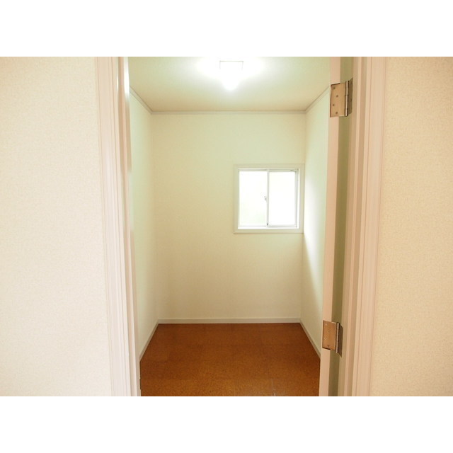 佐藤タウンハウスA号室 サービスルーム