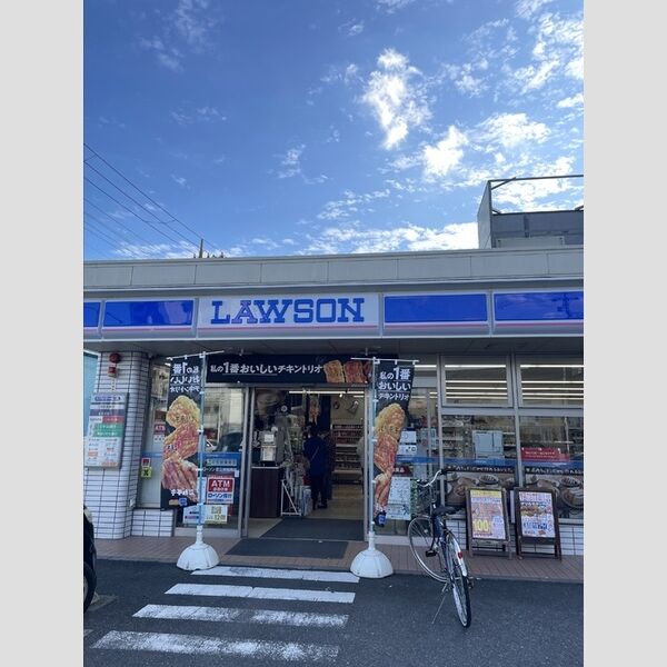 リバーサイド　ホシノ　Ⅴ ローソン足立神明南店