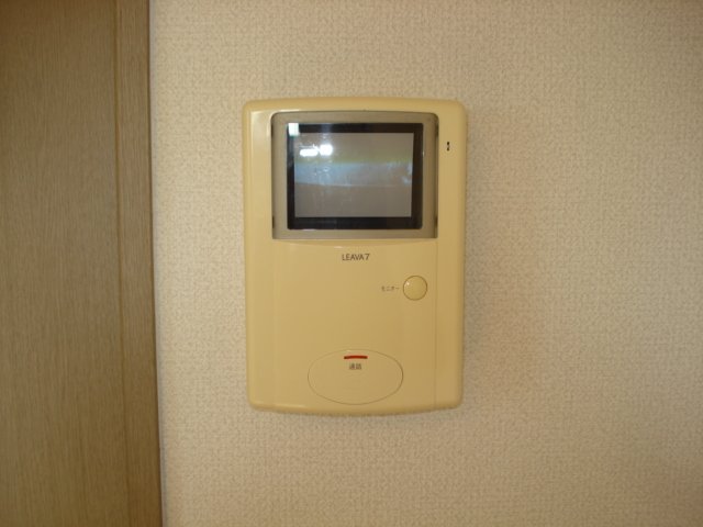 メゾン・ド・ケヤキ カメラ付インターホン