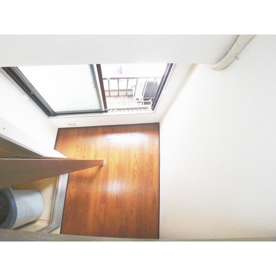 AQUAレジデンス中井301号室 リビング