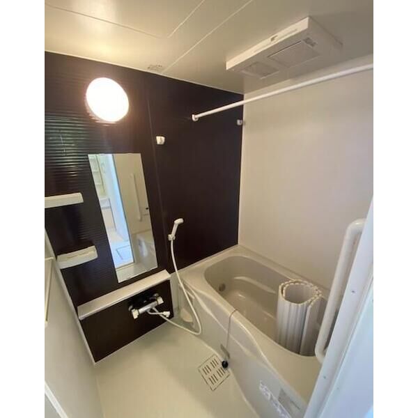 ユニヴァリィ　ノア101号室 お風呂