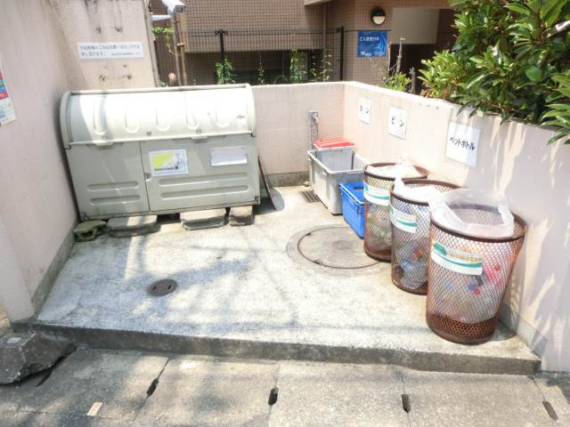 リブレ21梶ヶ谷1階 ゴミ置き場