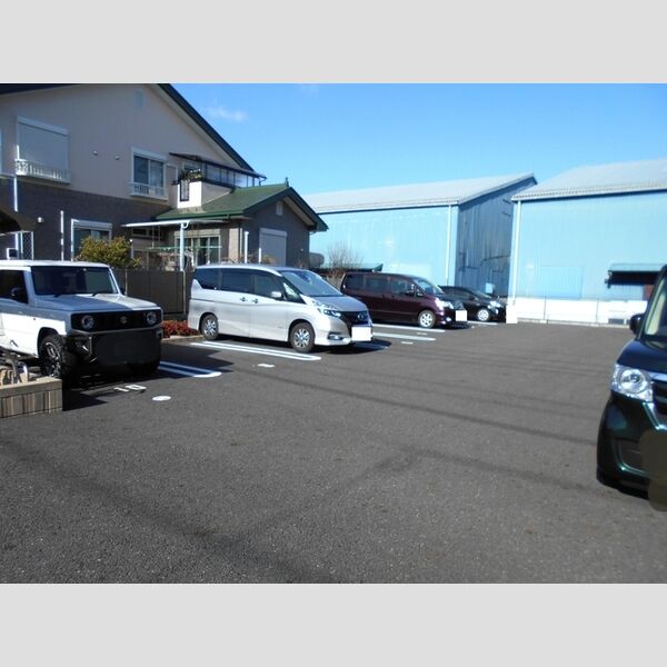 アプリコットガーデン　C 駐車場