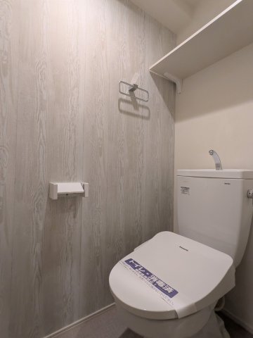 ハーモニーテラス上中里0108号室 トイレ