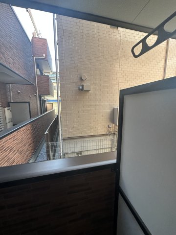 プレミアムベイルーム井土ヶ谷中町203号室 展望