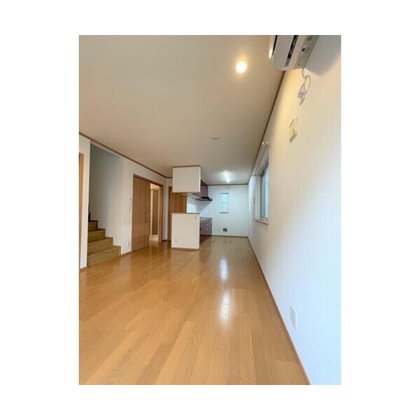 フォレストメゾン鹿手袋 リビング