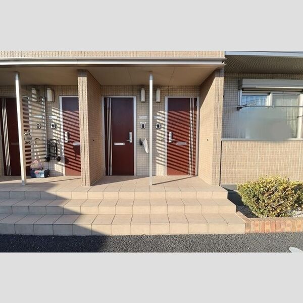 サニーコート204号室 エントランス