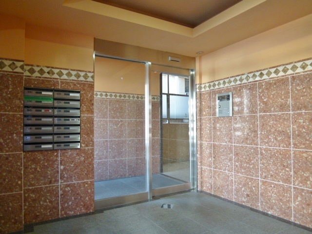 スカイフィールドⅡ0303号室 ロビー