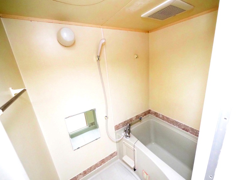 LANAI COMFORT２４ バス