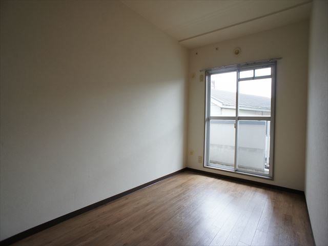 ルミエール若葉0302号室 寝室