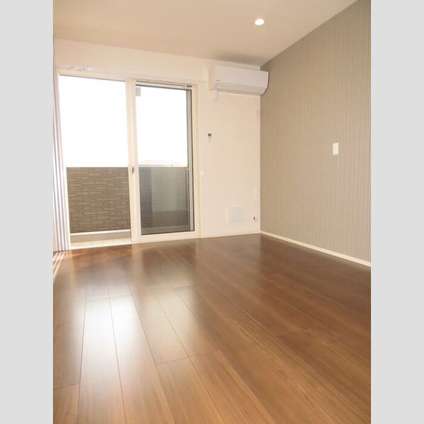 Merveille302号室 リビングダイニングです♪