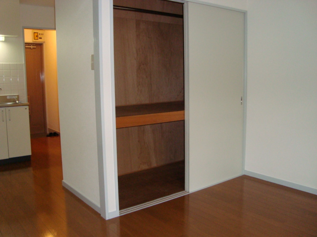ニュー今井堂マンション 収納