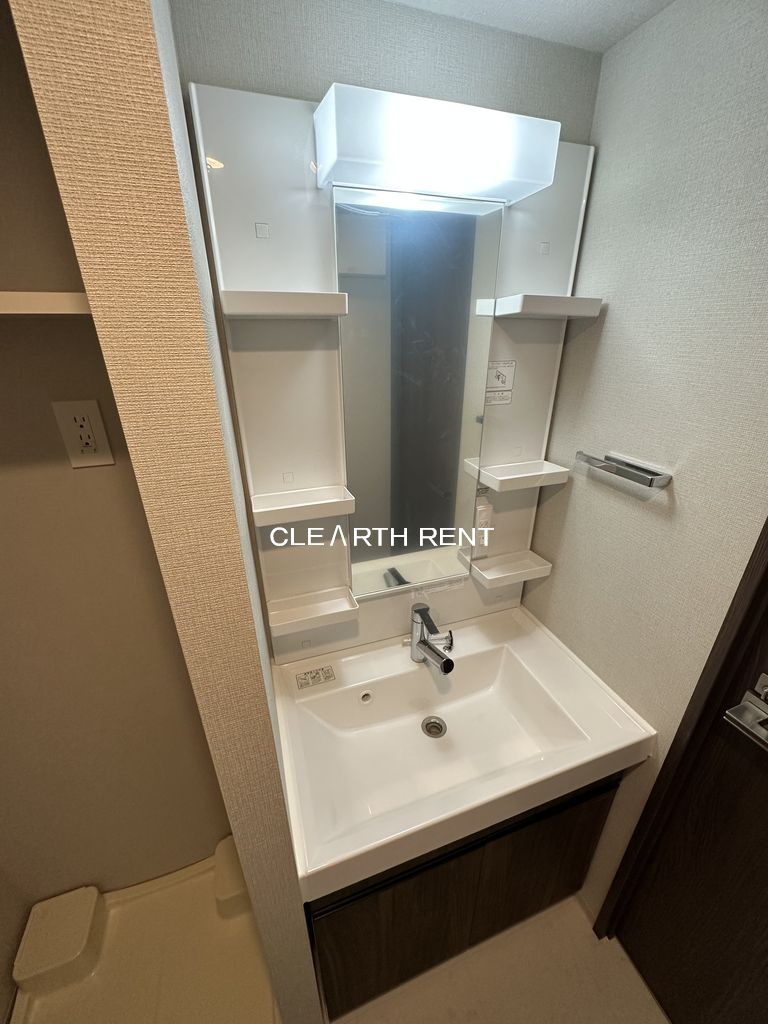 コンシェリア中野弥生町 ＴＨＥ ＲＥＳＩＤＥＮＣＥ1階 ☆築浅デザイナーズ賃貸分譲マンション☆