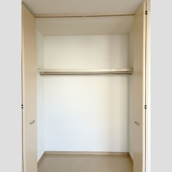 リヴェール105号室 クローゼット