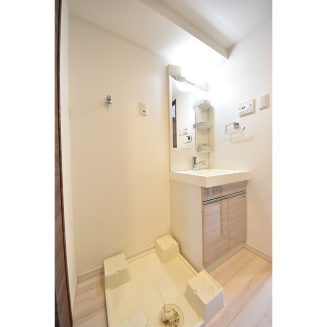 Court Blanche0517号室 内観