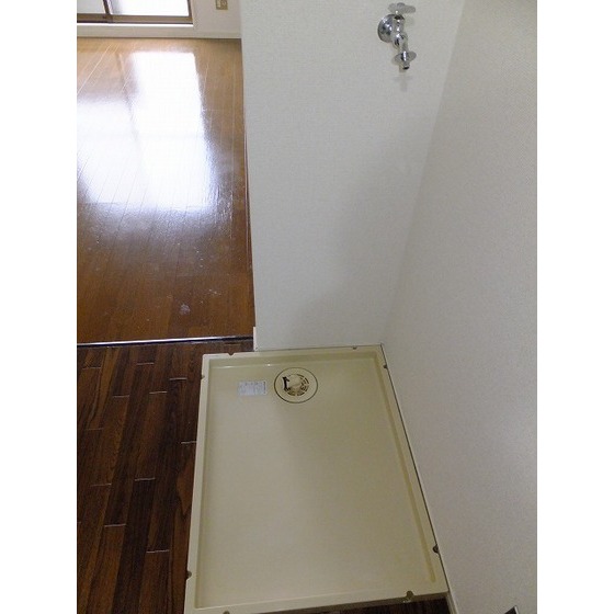 ハウス門馬0202号室 内観