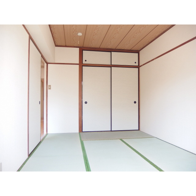 サンワパレス 内観