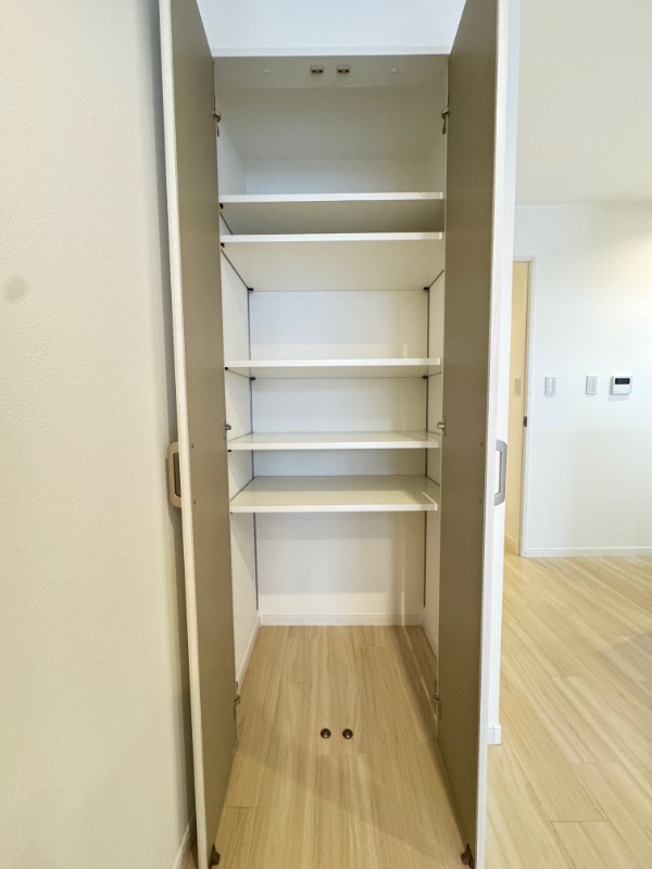 レジディア学芸大学 収納