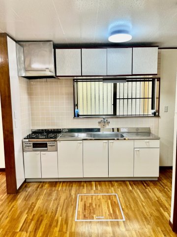 ふじみ野市大井中央戸建 新しい十分な広さの使い勝手の良いキッチン