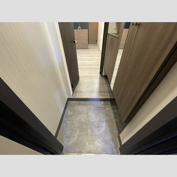 Noble raffiner北浦和 玄関