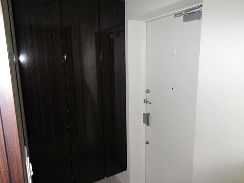 ベイサイドタワー晴海 玄関　※2025年2月撮影の写真