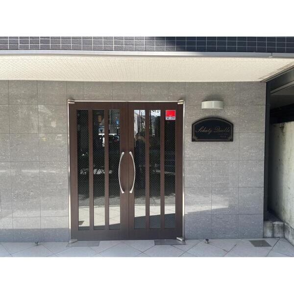 シャッツ　クヴェレ　代々木601号室 エントランス