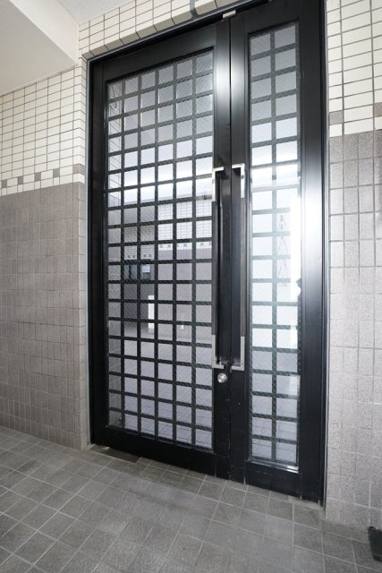 ラ・リーヴ氷川台 エントランス