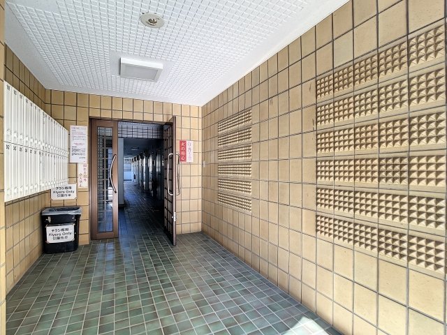 ベルサイユ池上第23階 エントランス