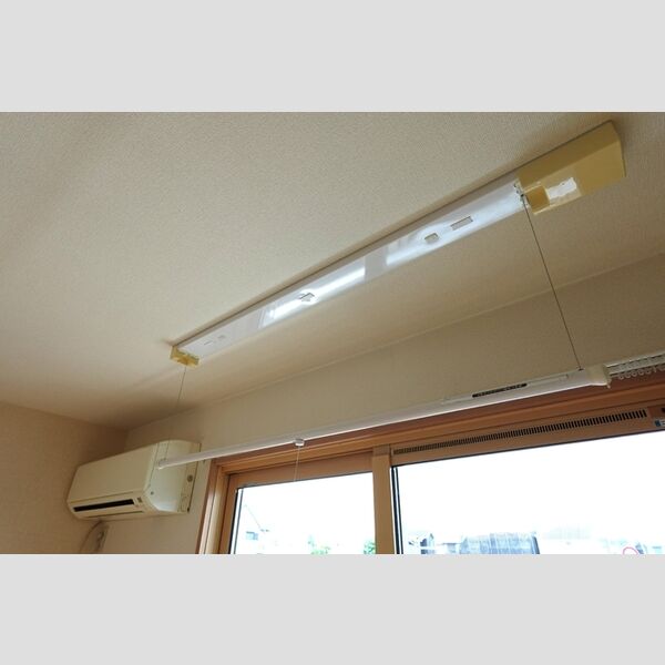 セジュール105号室 エアコン・室内物干し