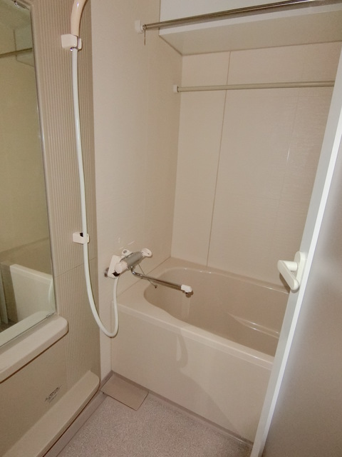 Ｄｅｍｅｕｒｅ　ＭＴＲ0301号室 お風呂