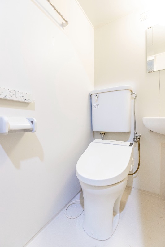 ガーデン三ケ島 トイレ