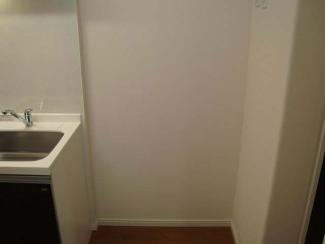 ａｖｅｎｉｒ403号室 冷蔵庫置き場