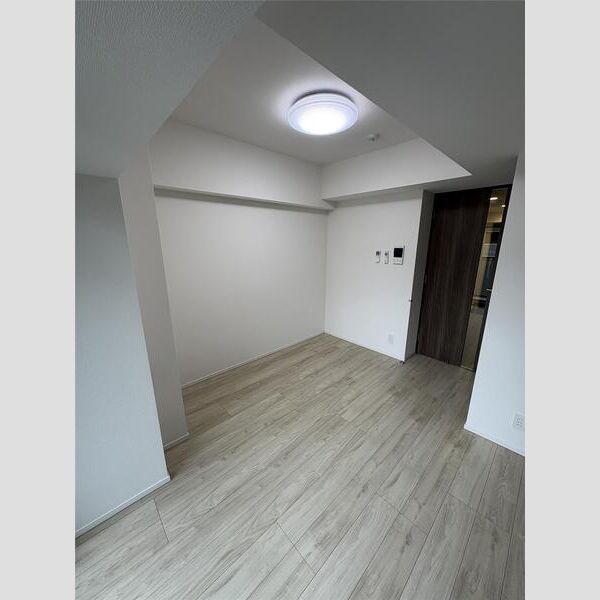 MAXIV横浜吉野町TRE1007号室 リビング