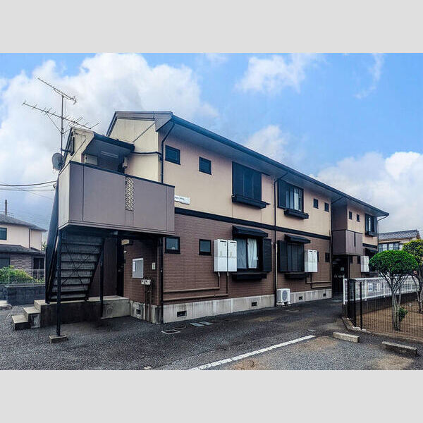 カロンアイリス201号室 外観