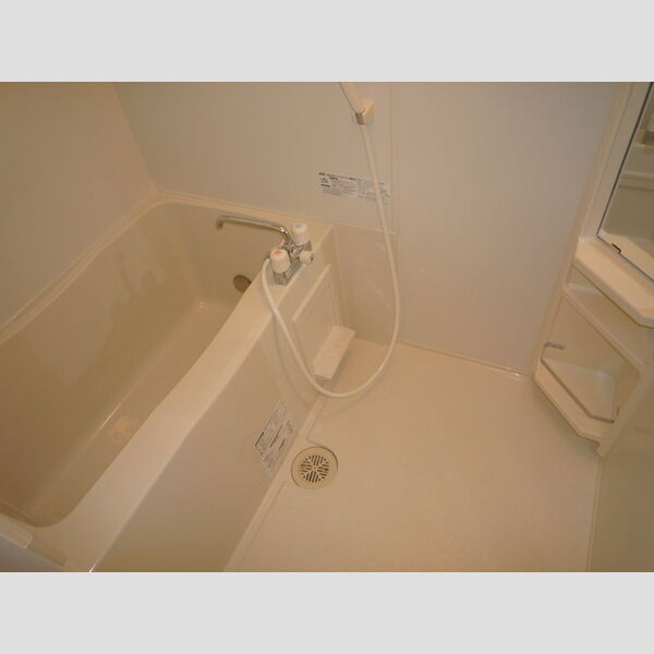 フローラ105号室 お風呂