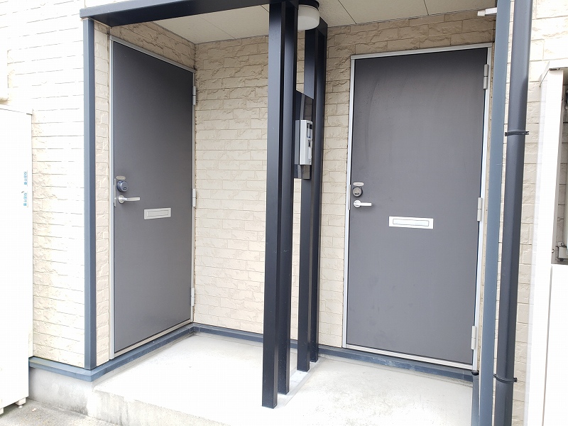 レオパレス幸手ＥａｓｔⅡ105号室 玄関