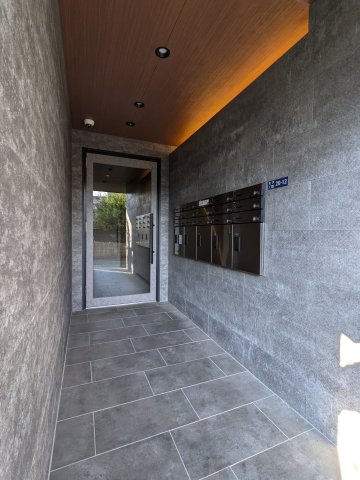 青砥ドット205号室 エントランス