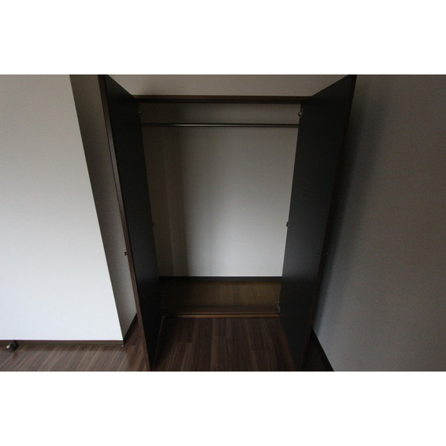 ウィスタリアⅡ303号室 ※404号室の写真です