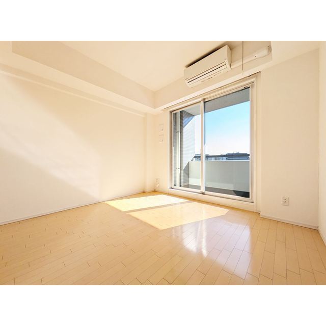 アーデン町田1002号室 リビング