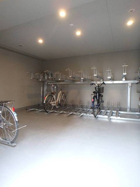 ガーラ・ステーション横濱阪東橋5階 駐輪場あり♪