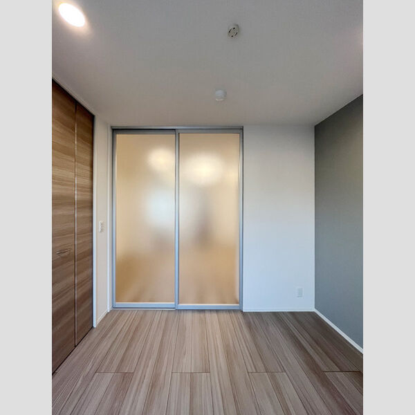 セレスティア白子 Ⅰ218号室 洋室