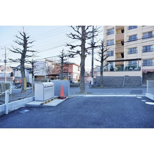 ルナモンド北松戸105号室 エントランス