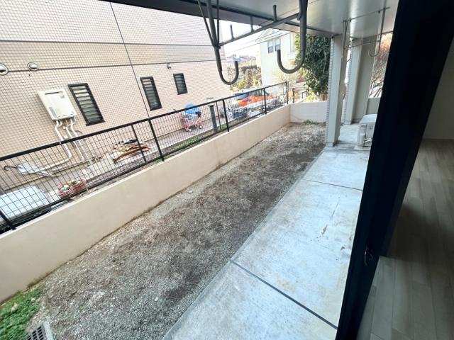 パールハイム10101号室 1Fベランダ～庭