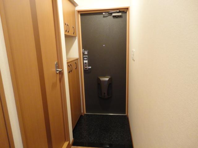 ＴＩＡＲＡ（ティアラ）201号室 廊下