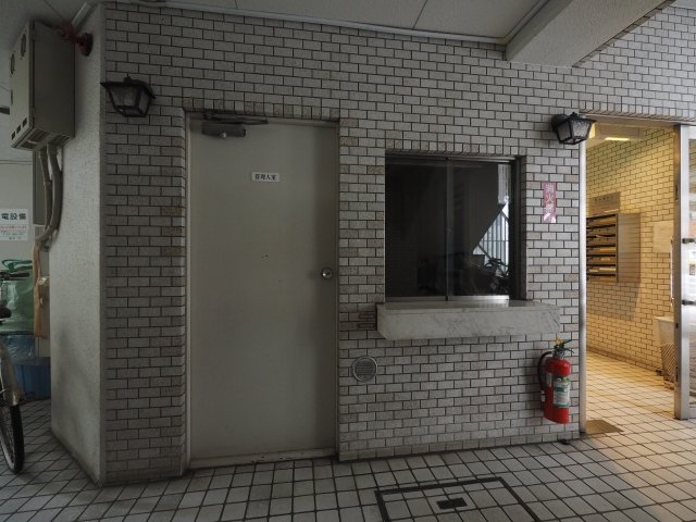 MAC小網町コート エントランス