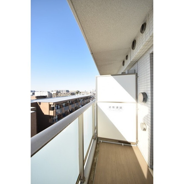 Court Blanche0615号室 内観