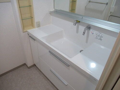 グリーンコーポ篠原第２Ｊ棟 洗面所