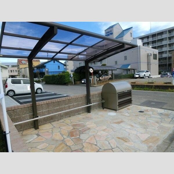 さくらヒルズ 駐輪場