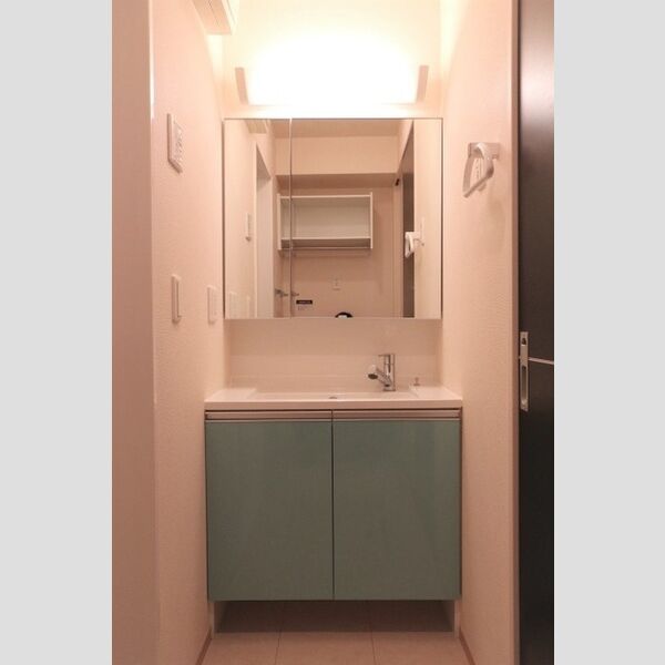 クレールフラッツ天王台 洗髪洗面化粧台