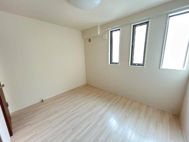 キャメロット八王子203号室 室内